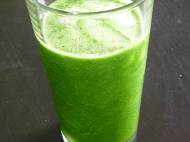 Pear, spinach, celery, and ginger juice
